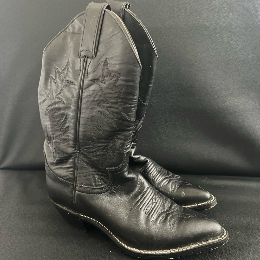 Vintage Justin cowboy boots size 5B
